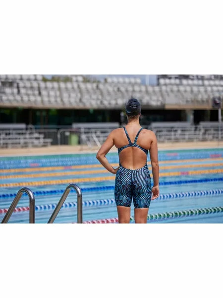 Amanzi - Women's Swimsuit Kneelength Zaphyr - Image 4